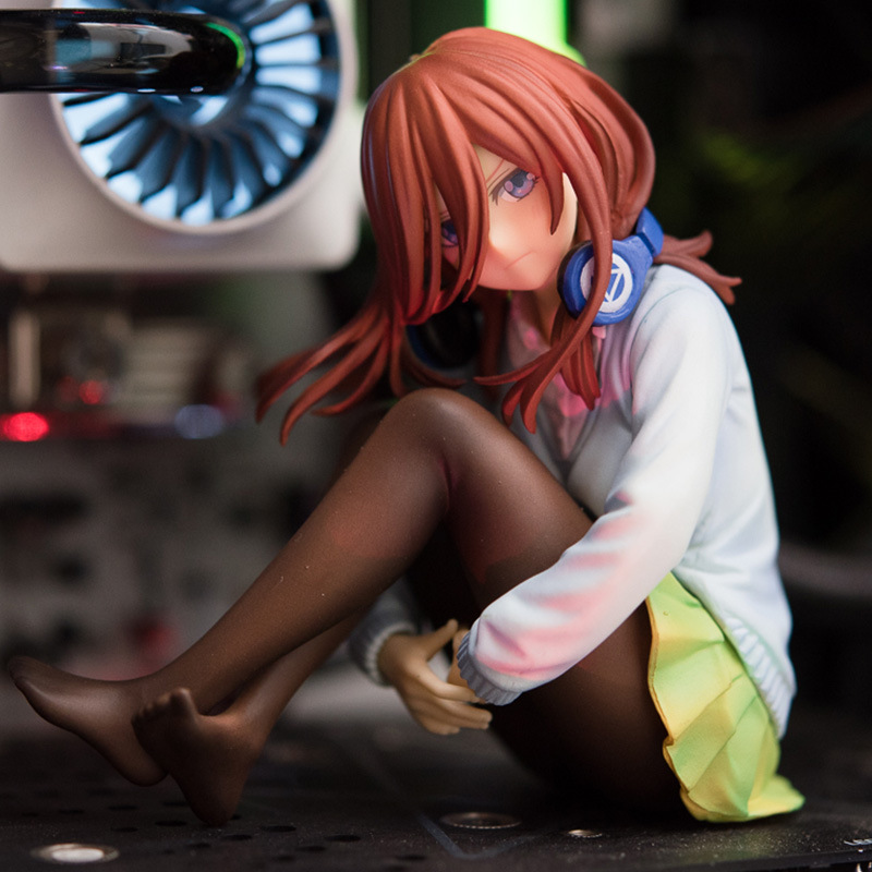 Model Kit Hatsune Miku - 12CM Nakano Miku The Quintessential Quintuplets