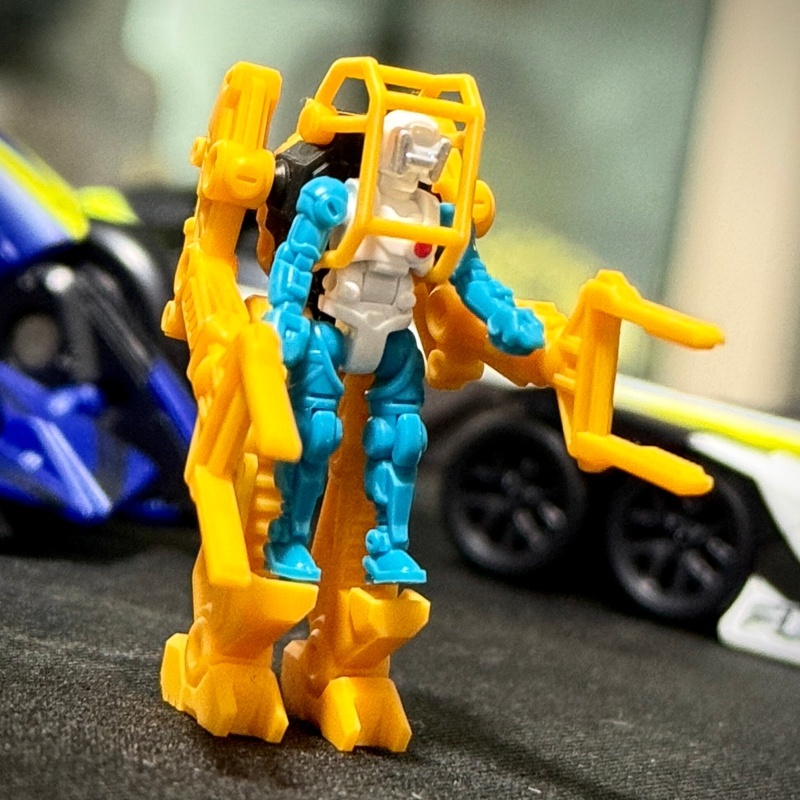 Diaclone 1/60 Construction Pow - Model Kit Chainsaw Man ulasan dan harga